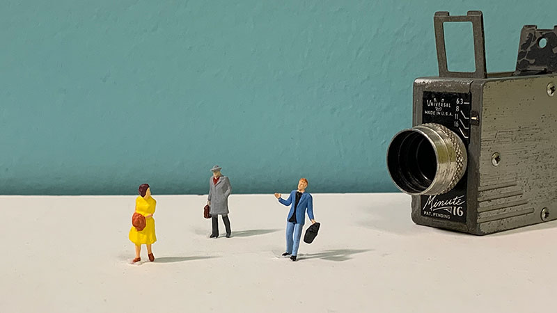 miniatures representing video